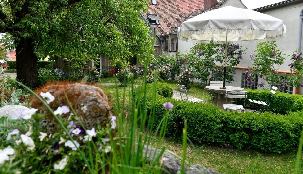 Landhotel Schwarzes Ross Steinsfeld Екстер'єр фото