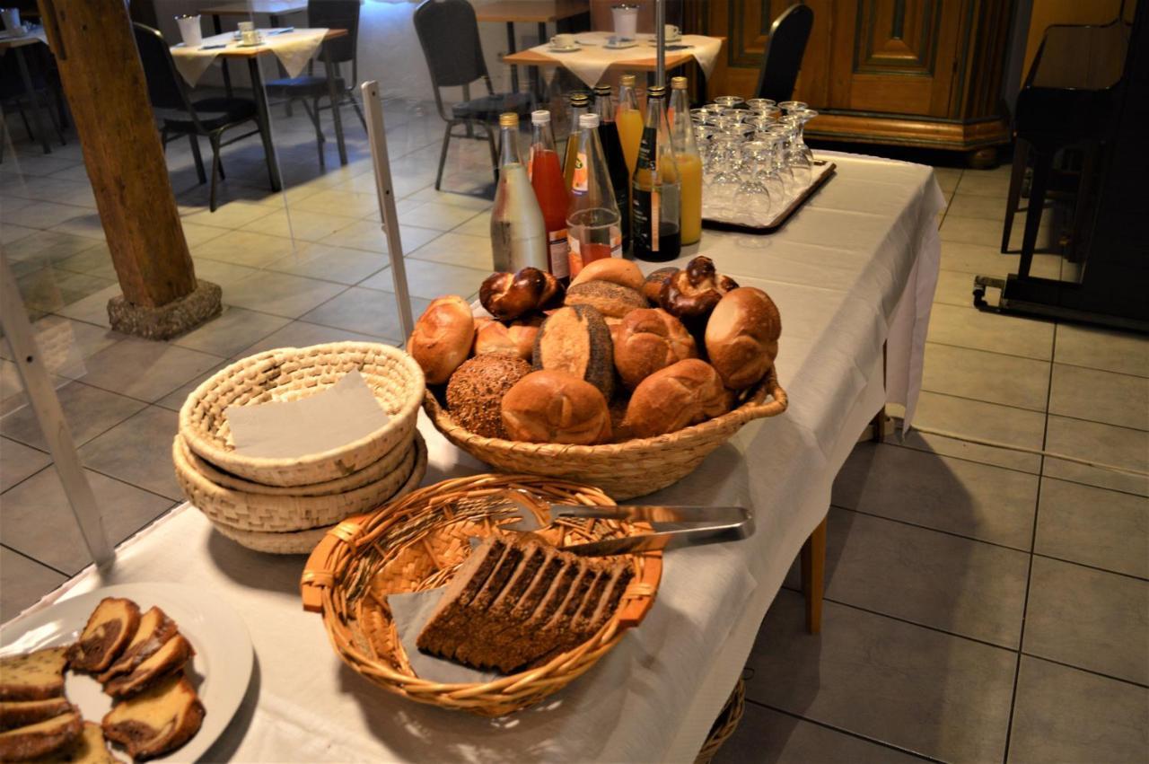 Landhotel Schwarzes Ross Steinsfeld Екстер'єр фото
