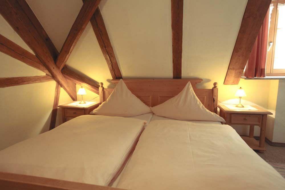 Landhotel Schwarzes Ross Steinsfeld Екстер'єр фото